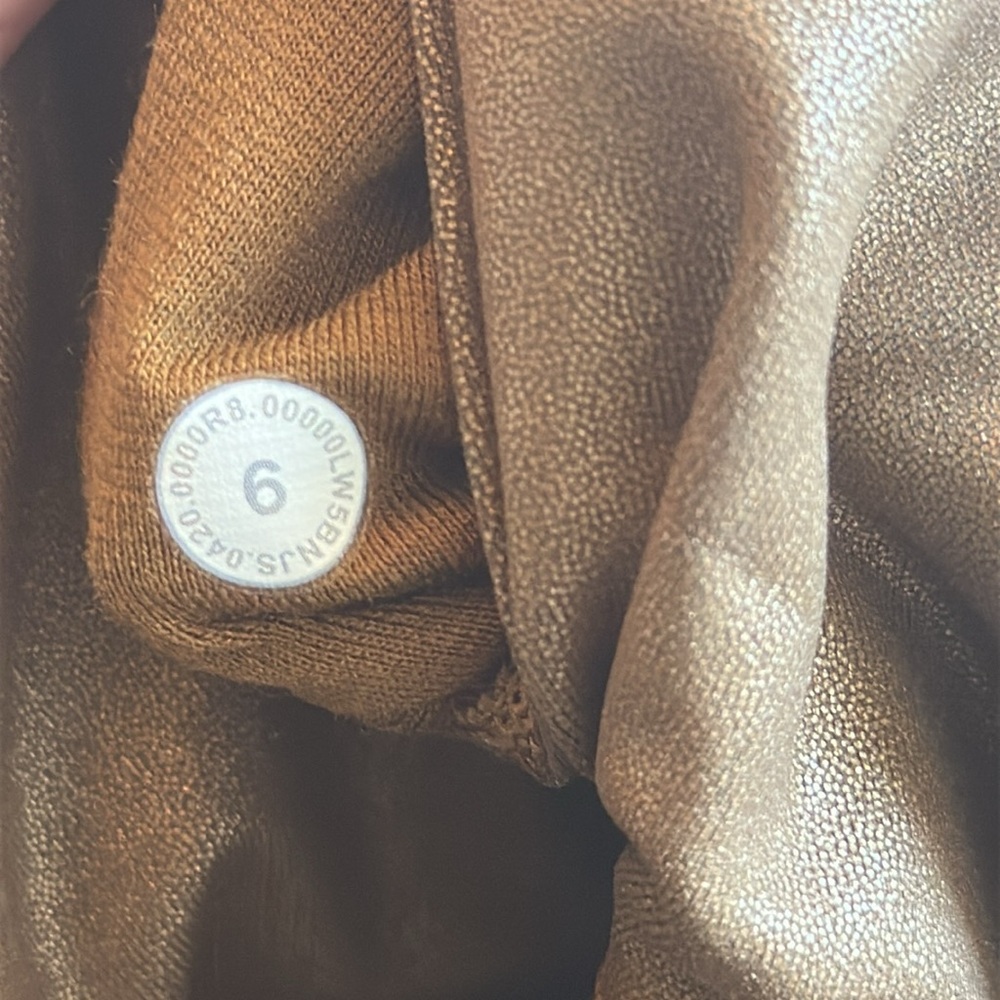 Gold/Brown Lululemon Leggings - Picture 11 of 14